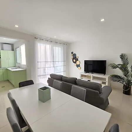 Caminho Da Achada By Rentallido * Funchal (Madeira)