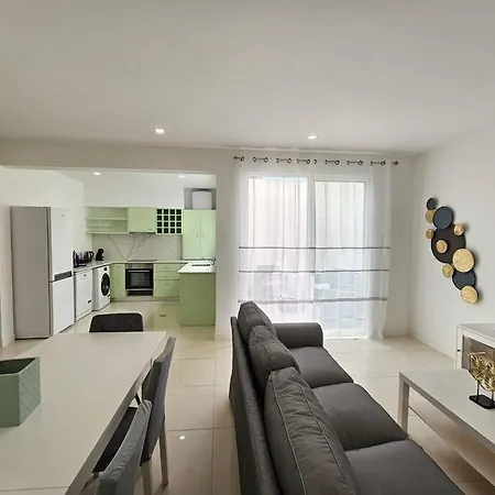 Holiday home Caminho Da Achada By Rentallido *