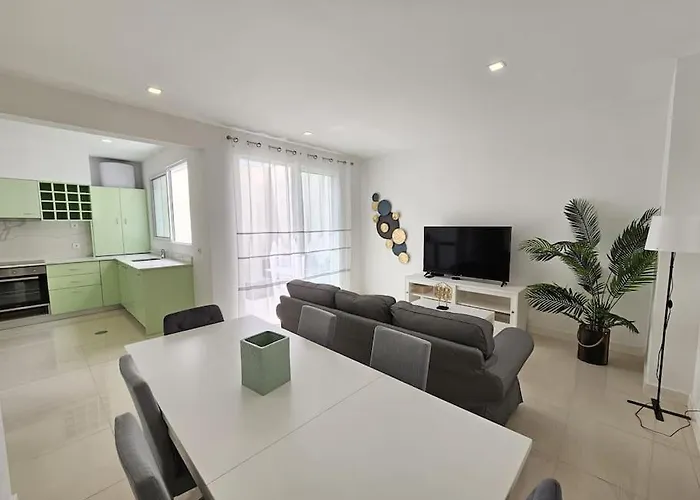 Caminho Da Achada By Rentallido * Φουνκάλ