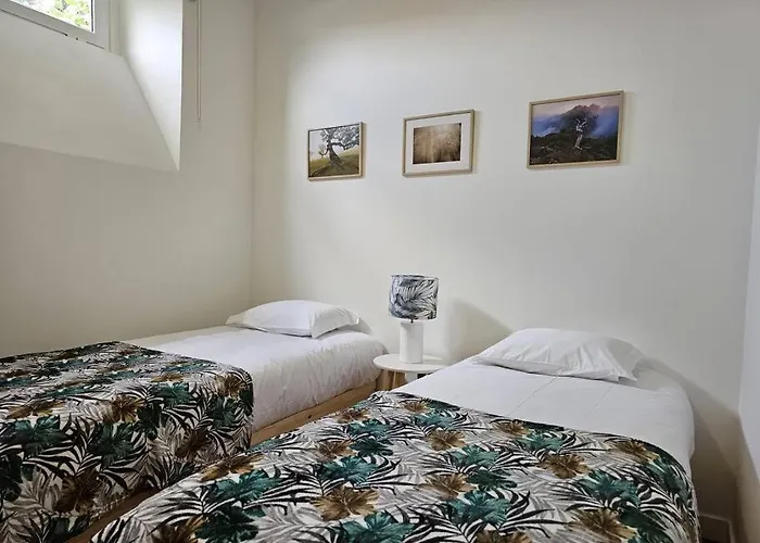 Caminho Da Achada By Rentallido * פונשל